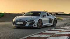 Especial: Ao volante do último Audi R8 a combustão - de lado!