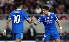 Kylian Mbappe parladı, Real Madrid dört golle kazandı!