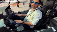 یک ایرانی پشت فرمان جنگنده اف 35!