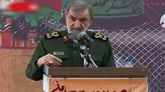 محسن رضایی: آمریکایی‌ها به فرودگاه امام خواهند آمد