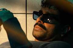 Gökhan Türkmen'den Yalın ve Duygusal Bir Yolculuk!