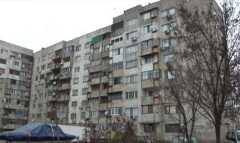 Жилищен блок в Тутракан "потъва"