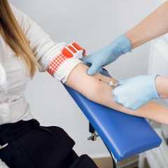 La biopsir liquide ouvre la voie à un dépistage moins invasif et à un suivi plus précis des cancers du sein. © SofikoS, Shutterstock.com