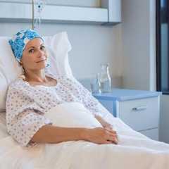 La chimiothérapie conduit souvent à la perte des cheveux. © Rido, Fotolia