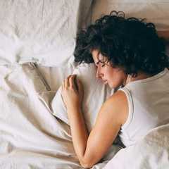 Cancer : deux symptômes nocturnes méconnus à détecter tôt. © FreshSplash, iStock