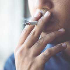 S'il était connu que le tabagisme est impliqué dans le cancer du pancréas, les scientifiques butaient sur le mécanisme et la progression de la maladie. © fongbeerredhot, shutterstock.com