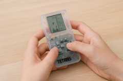 「通学中も、休み時間も…」あの頃手放せなかった“平成ミニゲーム”をもう一度手に取ってみない?