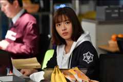 生死にひたむきに向き合う法医解剖医・三澄ミコト役を好演した、石原さとみ（C）TBS 