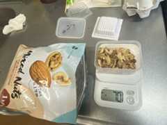 70gのミックスナッツ