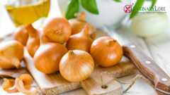 Yellow Spanish onions, small size