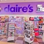 女子小学生、女子中学生、女子高生、女子大生、ギャルに人気だったイオンに入っているアメリカのアクセサリー、ジュエリーショップのクレアーズがコロナウイルスの影響で日本から撤退。