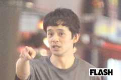 池松壮亮　銀ブラをキャッチ！居酒屋で映画関係者と2時間トークを楽しむ…最…