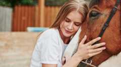 Stop al consumo di carne di cavallo in Italia, iniziato alla Camera l'iter della proposta di legge