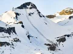 Bardonecchia, il sindaco Chiara Rossetti ordina l'evacuazione della frazione di Rochemolles per il rischio valanghe: via 8 residenti e 30 turisti