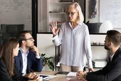 La mentoría y el 'coaching' ejecutivo se han consolidado como pilares fundamentales del desarrollo directivo