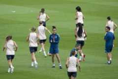 Tomé, en el entrenamiento en el estadio Letzigrund de Zúrich.