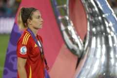 Alexia Putellas, durante la ceremonia de entrega de trofeos de la final.
