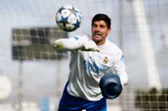 Courtois, durante el entrenamiento del Madrid.