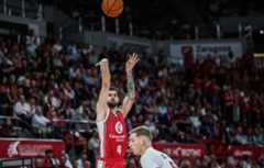 Santi Yusta, durante un partido del Casademont Zaragoza.