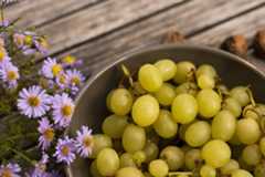 El pueblo de la uva moscatel pone en marcha un mercadillo artesanal: pasas, vino y mucho más