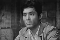 Tatsuya Nakadai en 'La linterna mágica'.