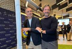 Mora y Mista, en el acto organizado por la APDV en Novotel Valencia Lavant.