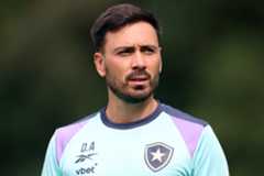 Davide Ancelotti, en un entrenamiento del Botafogo.