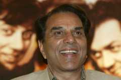 Dharmendra en 2007.