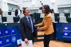 Almeida y Maroto, antes de un Pleno de este año.