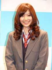 「携帯彼女＋」に出演する逢沢りな