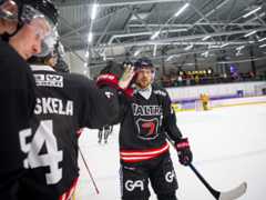 JYP taiteilee liukkaalla vaijerilla eikä Jukka Rautakorven potkut ole mahdoton ajatus