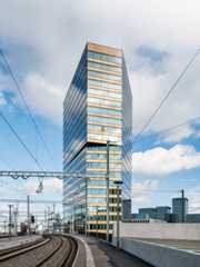 Die Architekten Gigon/Guyer haben 2013 den Wettbewerb für den Bau des neuen Hochhauses in Zürich Oerlikon gewonnen – ein wenig ähnelt der Andreasturm dem Prime Tower in Zürich-West, der vom selben Architektenteam entworfen wurde. Die Architekten Gigon/Guyer haben 2013 den Wettbewerb für den Bau des neuen Hochhauses in Zürich Oerlikon gewonnen – ein wenig ähnelt der Andreasturm dem Prime Tower in Zürich-West, der vom selben Architektenteam entworfen wurde.