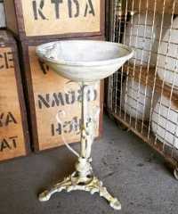 Bird Bath - large basin