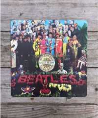 Beatles - Lonely Hearts