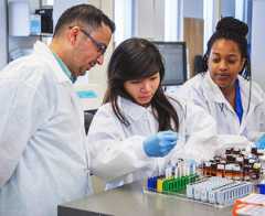 Pharmacology students working in lab