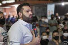 Ex-prefeito de Embu (SP), Ney Santos é condenado à prisão por posse de arma com numeração raspada