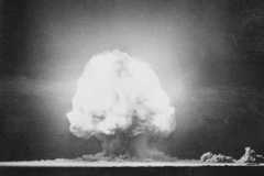 'The Gadget', usada no teste Trinity, particialmente montada