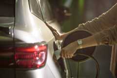 Oito em cada dez gestoras de frotas planejam ter pontos de recarga para carros elétricos