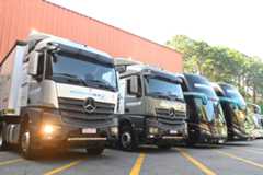 Mercedes faz nova aposta em um combustível alternativo para caminhões e ônibus
