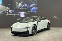 Salão do Automóvel de Tóquio exibe um futuro menos ousado e carros que chegarão ao Brasil