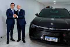 Elétricos importados ganham espaço de carro nacional na garagem da Presidência