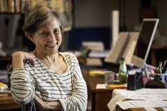 Retrato da escritora Beatriz Bracher, 63, no seu escritorio em Pinheiros. Beatriz lanca o livro Guerra - 1, o primeiro livro da trilogia sobre a Guerra do Paraguai