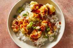 Sweet and sour cauliflower. Food styled by Samantha Seneviratne. (Julia Gartland/The New York Times)