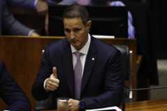 Derrite confirma saída antecipada do governo de SP para voltar à Câmara em 2026