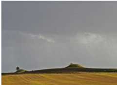 Burial mounds at Dollerup to the east of the Bronze Age site Klostergard in central Thy (cf. Olsen vol. II, chap. 32). Photo: J-—. Bech. 