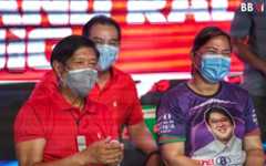 <p>Presidential candidate Ferdinand Marcos Jr. (left) and running mate, Sara Duterte <em>(Photo courtesy of Bongbong Marcos Facebook)</em></p>