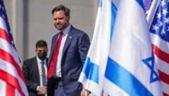U.S. Vice President JD Vance arrives at Ben Gurion airport on October 21, 2025 in Tel Aviv.