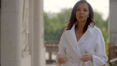 image de la news “On n’a pas eu de miracle” : Karine Le Marchand réagit aux audiences de son documentaire