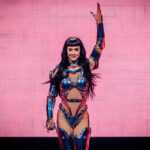 ケイティ・ペリー、トルドー元首相と東京観光を満喫!来日公演では日本愛とその理由を語る