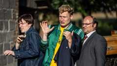 Malcolm i Stomil powracają! Oto pierwszy zwiastun "Edukacji XD" 